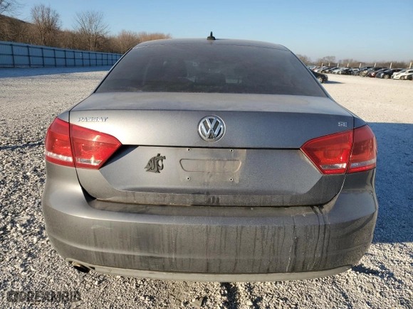 2012 Volkswagen Passat SE with VIN 1VWBH7A33CC044187, listed as a Copart auction lot 87682585 with 138,176 mi miles and Clean Title. Bid and sale history available at carsss.com. Image 6.