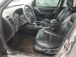 2007 Ford Escape Limited with VIN 1FMCU04157KA35034, listed as a Copart auction lot 86177794 with 215,888 mi miles and Salvage Title. Bid and sale history available at carsss.com. Image 7.
