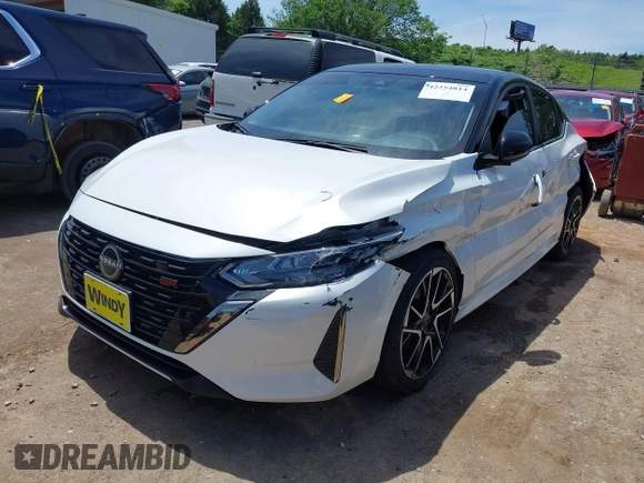 2024 Nissan Sentra SR z VIN 3N1AB8DV5RY286078, wystawiony jako IAAI lot #42254814 z przebiegiem 29 644 mil mil oraz . Historia ofert i sprzedaży dostępna na DreamBid. Obrazek 17.