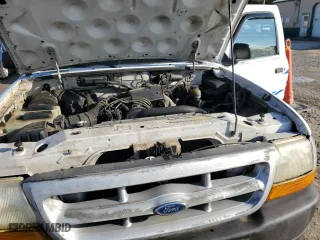 2000 Ford Ranger XL with VIN 1FTYR10C3YPA33280, listed as a Copart auction lot 72495534 with 197,973 mi miles and Clean Title. Bid and sale history available at carsss.com. Image 11.