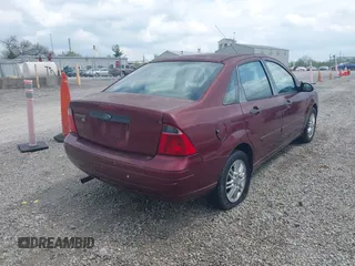 2007 Ford Focus S with VIN 1FAFP34N17W250308, listed as a IAAI auction lot 42164002 with 160,574 mi miles and . Bid and sale history available at carsss.com. Image 4.