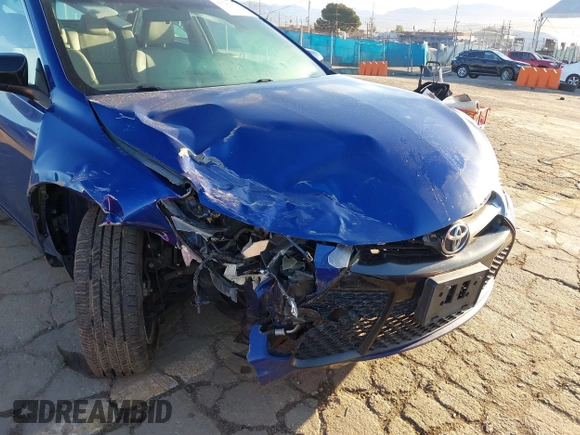 2015 Toyota Camry XLE z VIN 4T1BF1FK9FU884586, wystawiony jako IAAI lot #41789131 z przebiegiem 166 422 mil mil oraz . Historia ofert i sprzedaży dostępna na DreamBid. Obrazek 6.
