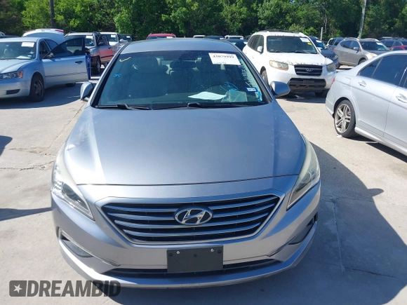 2015 Hyundai Sonata 2.4L SE with VIN 5NPE24AF4FH209912, listed as a IAAI auction lot 42079999 with 110,842 mi miles. Bid and sale history available at carsss.com. Image 6.