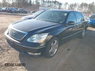 2005 Lexus LS 430 z VIN JTHBN36FX55025178, wystawiony jako IAAI lot #41471386 z przebiegiem 225 094 mil mil oraz . Historia ofert i sprzedaży dostępna na DreamBid. Obrazek 2.