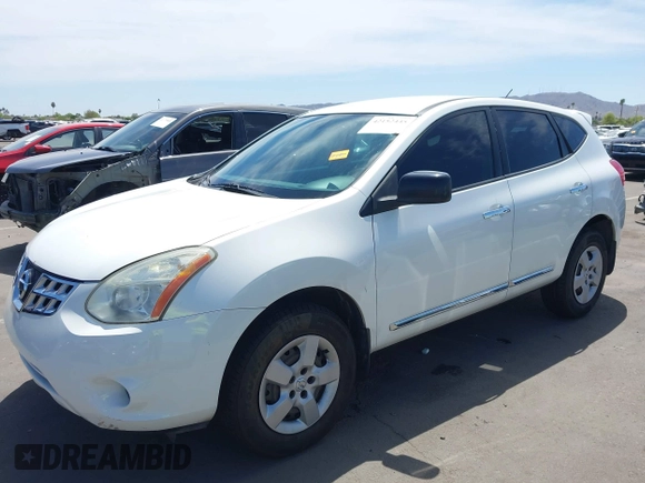 2011 Nissan Rogue SV with VIN JN8AS5MT1BW190511, listed as a IAAI auction lot 42152445 with 153,986 mi miles. Bid and sale history available at carsss.com. Image 17.