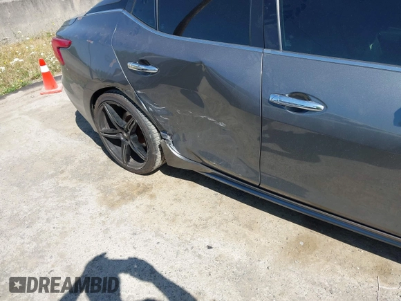 2017 Nissan Maxima SV with VIN 1N4AA6AP9HC442677, listed as a IAAI auction lot 42756818 with 91,287 mi miles and . Bid and sale history available at DreamBid. Image 6.