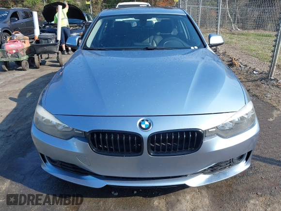 2013 BMW 3 Series 328i with VIN WBA3A5G5XDNP23336, listed as a IAAI auction lot 41895867 with 125,137 mi miles. Bid and sale history available at carsss.com. Image 6.