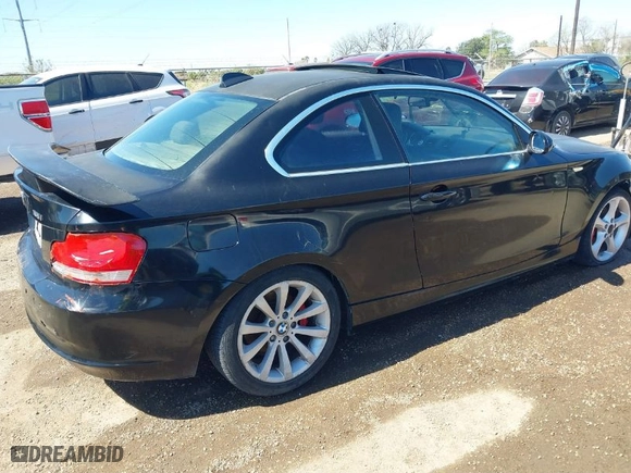2008 BMW 1 Series 128i SULEV with VIN WBAUP93598VF48053, listed as a IAAI auction lot 41645564 with 1 mi miles. Bid and sale history available at carsss.com. Image 4.