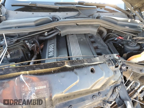 2005 BMW 5 Series 530i with VIN WBANA73535CR57700, listed as a Copart auction lot 87528245 with 255,305 mi miles and Salvage Title. Bid and sale history available at DreamBid. Image 11.