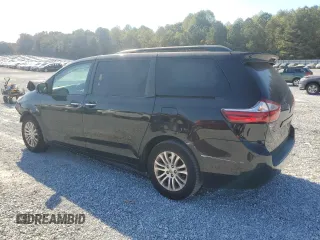 2017 Toyota Sienna XLE Auto Access Seat with VIN 5TDYZ3DC3HS829197, listed as a Copart auction lot 77864334 with 236,171 mi miles and Non Repairable. Bid and sale history available at DreamBid. Image 2.