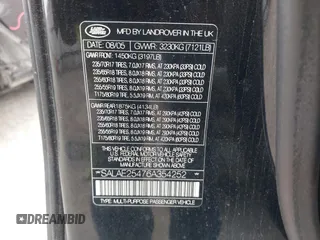 2006 Land Rover LR3 SE z VIN SALAE25476A354252, wystawiony jako IAAI lot #42263286 z przebiegiem 177 990 mil mil oraz . Historia ofert i sprzedaży dostępna na DreamBid. Obrazek 9.