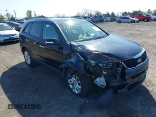 2014 Kia Sorento EX with VIN 5XYKU4A72EG467647, listed as a IAAI auction lot 41915730 with 160,097 mi miles and . Bid and sale history available at DreamBid. Image 1.