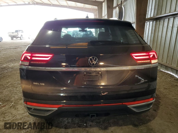 2023 Volkswagen Atlas SEL with VIN 1V2BE2CA0PC203732, listed as a Copart auction lot 67001574 with 30,018 mi miles and Salvage title. Bid and sale history available at DreamBid. Image 6.