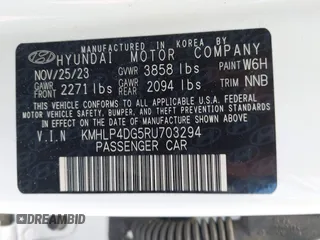 2024 Hyundai Elantra Limited with VIN KMHLP4DG5RU703294, listed as a IAAI auction lot 42137078 with 24,013 mi miles and . Bid and sale history available at DreamBid. Image 9.