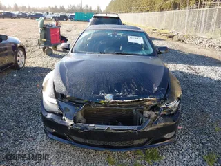 2008 BMW 6 Series 650i with VIN WBAEA53538CV90709, listed as a IAAI auction lot 41678425 with 104,825 mi miles. Bid and sale history available at carsss.com. Image 12.