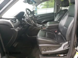 2018 Chevrolet Suburban LT with VIN 1GNSCHKC8JR331662, listed as a Copart auction lot 55561545 with 164,213 mi miles and Salvage title. Bid and sale history available at DreamBid. Image 7.