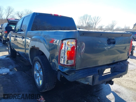 2007 GMC Sierra 1500 SLT z VIN 2GTEK133X71616220, wystawiony jako IAAI lot #41669281 z przebiegiem 269 626 mil mil oraz . Historia ofert i sprzedaży dostępna na DreamBid. Obrazek 6.