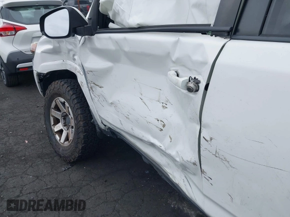 2015 Toyota 4Runner Limited with VIN JTEBU5JR6F5260370, listed as a IAAI auction lot 42180445 with 133,664 mi miles and . Bid and sale history available at DreamBid. Image 6.