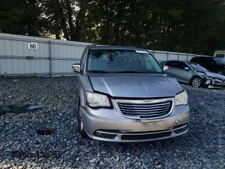 2014 Chrysler Town & Country Touring L with VIN 2C4RC1CG8ER469430, listed as a Copart auction lot 62019264 with 125,241 mi miles and Salvage Title. Bid and sale history available at DreamBid. Image 12.