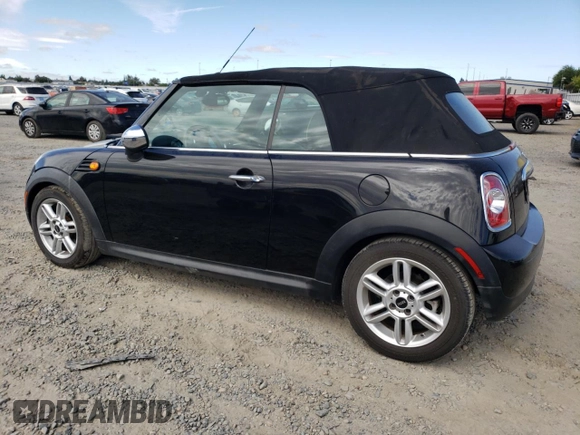 2011 MINI Convertible с VIN WMWZN3C50BT265016, выставлен на аукционе Copart как лот 65074435 с пробегом 77 923 миль миль и Списание • Salvage title. История ставок и продаж доступна на DreamBid. Изображение 2.