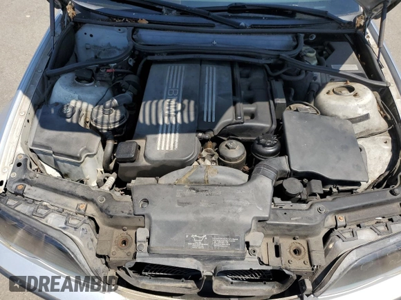 2003 BMW 3 Series 325i with VIN WBAAZ334X3PH33503, listed as a Copart auction lot 65090995 with 198,603 mi miles and Clean title. Bid and sale history available at DreamBid. Image 11.