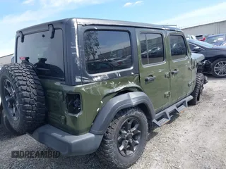 2022 Jeep Wrangler Unlimited Sport S with VIN 1C4HJXDG2NW196267, listed as a IAAI auction lot 41544282 with 18,547 mi miles. Bid and sale history available at carsss.com. Image 4.