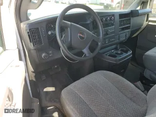 2019 GMC Savana Cargo Van with VIN 1GTW7AFG1K1246472, listed as a Copart auction lot 47945425 with 67,493 mi miles and Salvage Title. Bid and sale history available at carsss.com. Image 8.