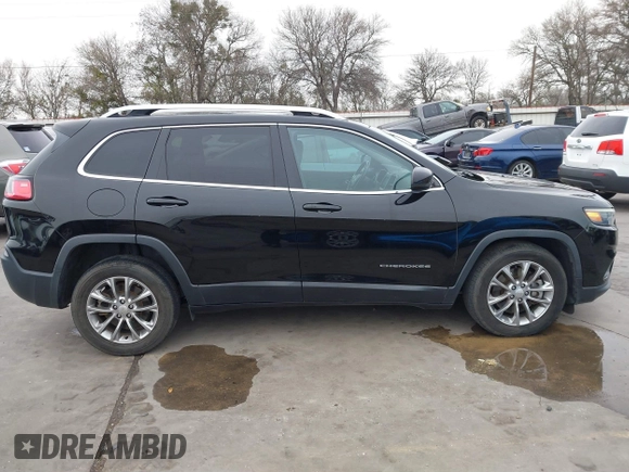 2019 Jeep Cherokee Latitude Plus with VIN 1C4PJLLX2KD216224, listed as a IAAI auction lot 41291181 with 79,111 mi miles. Bid and sale history available at carsss.com. Image 13.