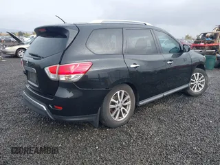 2015 Nissan Pathfinder SV with VIN 5N1AR2MN8FC706485, listed as a IAAI auction lot 40790335 with 123,342 mi miles. Bid and sale history available at carsss.com. Image 4.