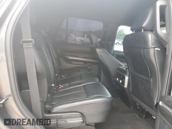 2019 Ford Expedition XLT with VIN 1FMJU1HT7KEA15609, listed as a Copart auction lot 61398885 with 57,092 mi miles and Salvage title. Bid and sale history available at DreamBid. Image 11.