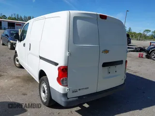 2015 Chevrolet City Express Cargo LS z VIN 3N63M0YN6FK699568, wystawiony jako IAAI lot #41856848 z przebiegiem 69 231 mil mil oraz . Historia ofert i sprzedaży dostępna na DreamBid. Obrazek 12.