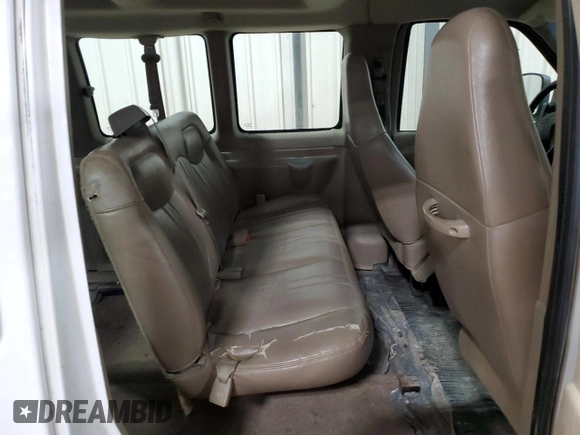 2007 Chevrolet Express Passenger z VIN 1GAHG39U571248683, wystawiony jako Copart lot #41487325 z przebiegiem 126 216 mil mil oraz Szkoda całkowita • Salvage title. Historia ofert i sprzedaży dostępna na DreamBid. Obrazek 11.