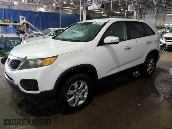 2011 Kia Sorento LX with VIN 5XYKT3A18BG052689, listed as a Copart auction lot 42052165 with 194,048 mi miles and Clean Title. Bid and sale history available at carsss.com. Image 1.