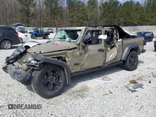 2020 Jeep Gladiator Sport S with VIN 1C6JJTAG7LL215867, listed as a Copart auction lot 46700485 with Not Provided miles and Salvage Title. Bid and sale history available at carsss.com. Image 1.