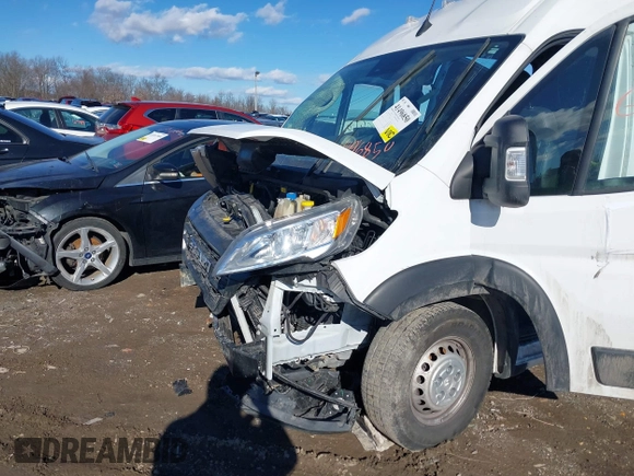 2024 Ram ProMaster Cargo with VIN 3C6MRVHG9RE116749, listed as a IAAI auction lot 41496850 with 53,378 mi miles. Bid and sale history available at carsss.com. Image 6.