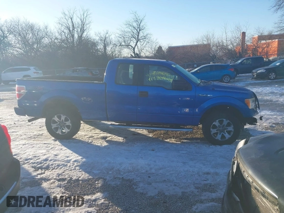 2014 Ford F-150 XL with VIN 1FTFX1EF0EFA27289, listed as a IAAI auction lot 41420909 with 123,045 mi miles. Bid and sale history available at carsss.com. Image 14.