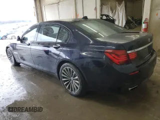 2014 BMW 7 Series 740Li with VIN WBAYE4C50ED138606, listed as a Copart auction lot 42158725 with 166,402 mi miles and Salvage Title. Bid and sale history available at carsss.com. Image 2.
