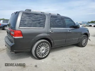 2016 Lincoln Navigator Select z VIN 5LMJJ2HT4GEL09228, wystawiony jako Copart lot #56006535 z przebiegiem 157 100 mil mil oraz Szkoda całkowita • Salvage title. Historia ofert i sprzedaży dostępna na DreamBid. Obrazek 3.