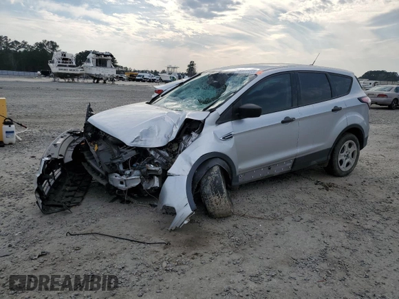 2018 Ford Escape S with VIN 1FMCU0F73JUB53435, listed as a Copart auction lot 46977155 with 105,488 mi miles and Salvage Title. Bid and sale history available at carsss.com. Image 1.