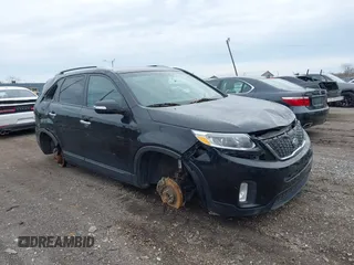 2014 Kia Sorento LX with VIN 5XYKT4A62EG490307, listed as a IAAI auction lot 41957200 with 104,331 mi miles. Bid and sale history available at carsss.com. Image 1.