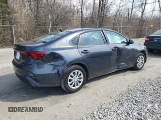 2024 Kia Forte LXS with VIN 3KPF24AD1RE823649, listed as a Copart auction lot 48720135 with 13,771 mi miles and Salvage Title. Bid and sale history available at carsss.com. Image 3.