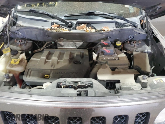 2016 Jeep Patriot High Altitude with VIN 1C4NJRFB9GD673033, listed as a Copart auction lot 55626325 with 152,053 mi miles and Salvage title. Bid and sale history available at DreamBid. Image 12.