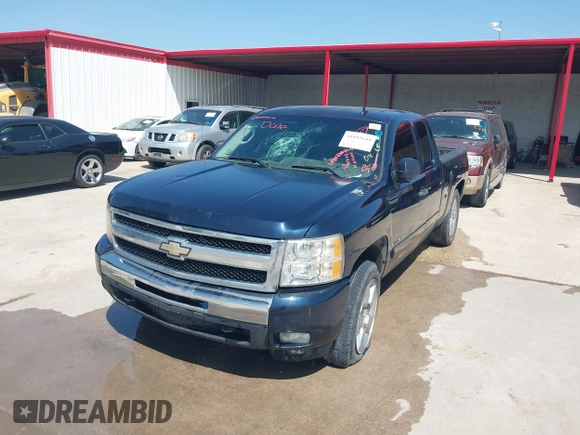 2007 Chevrolet Silverado 1500 LT w/1LT with VIN 2GCEC19C871678672, listed as a IAAI auction lot 41855644 with 184,008 mi miles. Bid and sale history available at carsss.com. Image 6.