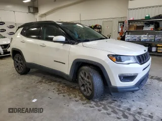 2019 Jeep Compass Limited with VIN 3C4NJDCB8KT729537, listed as a Copart auction lot 57814315 with 67,484 mi miles and Salvage title. Bid and sale history available at DreamBid. Image 4.
