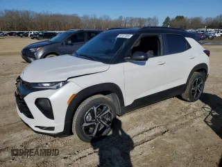 2021 Chevrolet TrailBlazer RS with VIN KL79MUSL5MB067565, listed as a Copart auction lot 46107855 with 185,715 mi miles and Salvage Title. Bid and sale history available at carsss.com. Image 1.