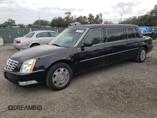 2009 Cadillac DTS Professional Limousine z VIN 1GEEK90Y89U550148, wystawiony jako Copart lot #79937134 z przebiegiem 25 996 mil mil oraz Szkody całkowita. Historia ofert i sprzedaży dostępna na DreamBid. Obrazek 1.