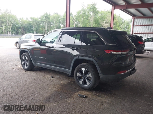 2024 Jeep Grand Cherokee with VIN 1C4RJYB65RC120893, listed as a IAAI auction lot 42603156 with 41,942 mi miles and . Bid and sale history available at DreamBid. Image 3.
