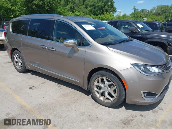 2017 Chrysler Pacifica Limited with VIN 2C4RC1GG9HR786079, listed as a IAAI auction lot 42331526 with 75,329 mi miles and . Bid and sale history available at DreamBid. Image 1.