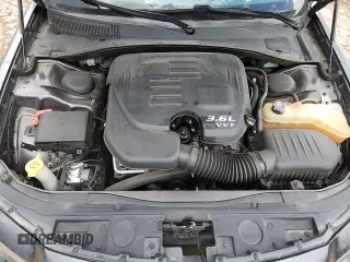 2019 Chrysler 300 S с VIN 2C3CCABG5KH515910, выставлен на аукционе Copart как лот 62020055 с пробегом 105 607 миль миль и Списание • Salvage title. История ставок и продаж доступна на DreamBid. Изображение 13.