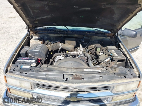 1998 Chevrolet Silverado 1500 with VIN 2GCEC19R7W1191255, listed as a IAAI auction lot 41993017 with 175,742 mi miles and . Bid and sale history available at DreamBid. Image 10.